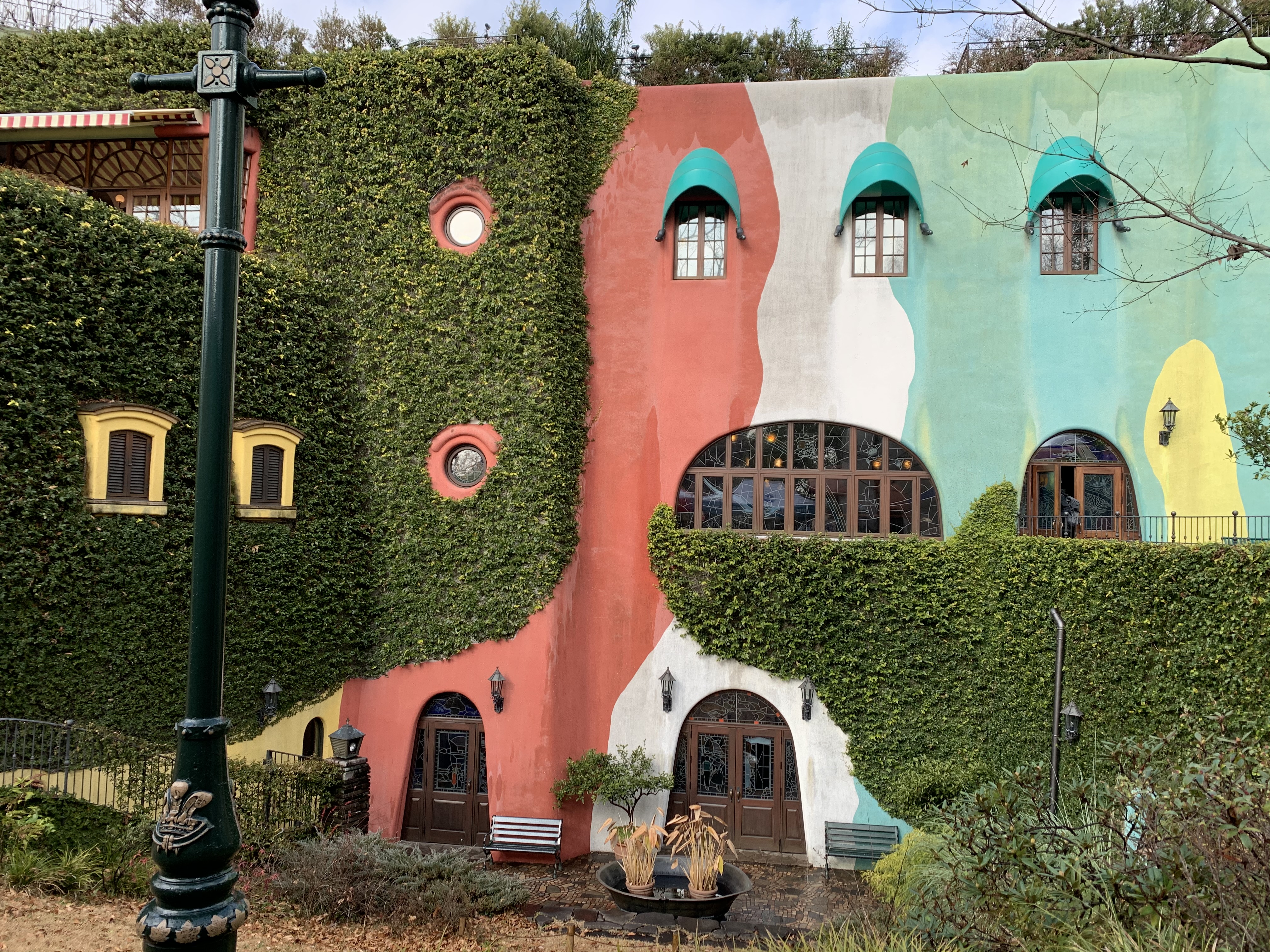 有点抽象的墙体